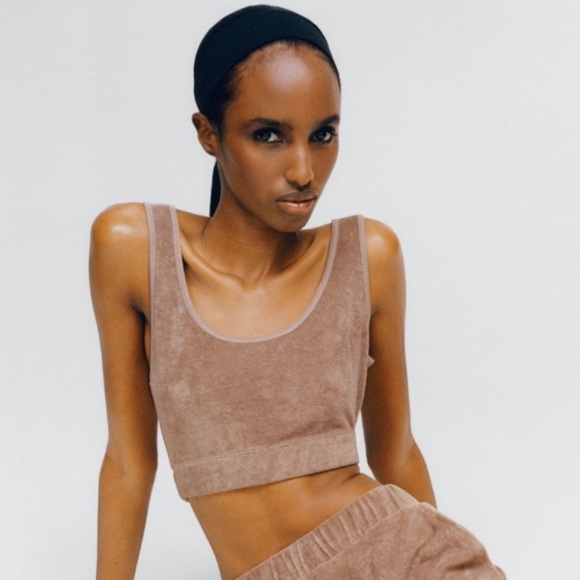 Zara Crop Tank - Picture 2 of 6